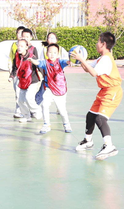 尤文图斯观众热烈欢呼！，科维托娃迎来十赛季出色发挥观众掌声雷动(特维斯离开尤文图斯)